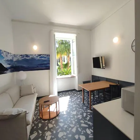 Apartment Fuer 4 Personen In Alassio