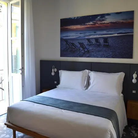 Fuer 4 Personen In Lejlighed Alassio